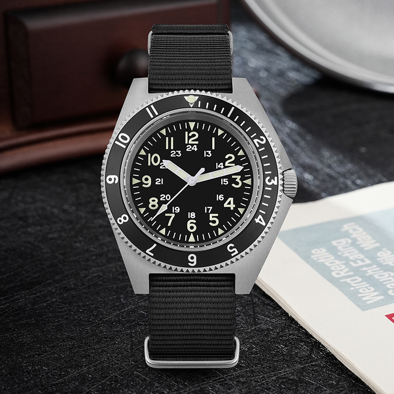 Watchdives WD1972 쿼츠 시계 사파이어 빛 - Men Accessories Jewelry 리뷰 및 가격