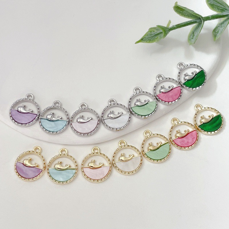 새로운 도착 100 개/몫 아크릴 코어 기하학 라운드  - Men Accessories Locket 리뷰 및 가격