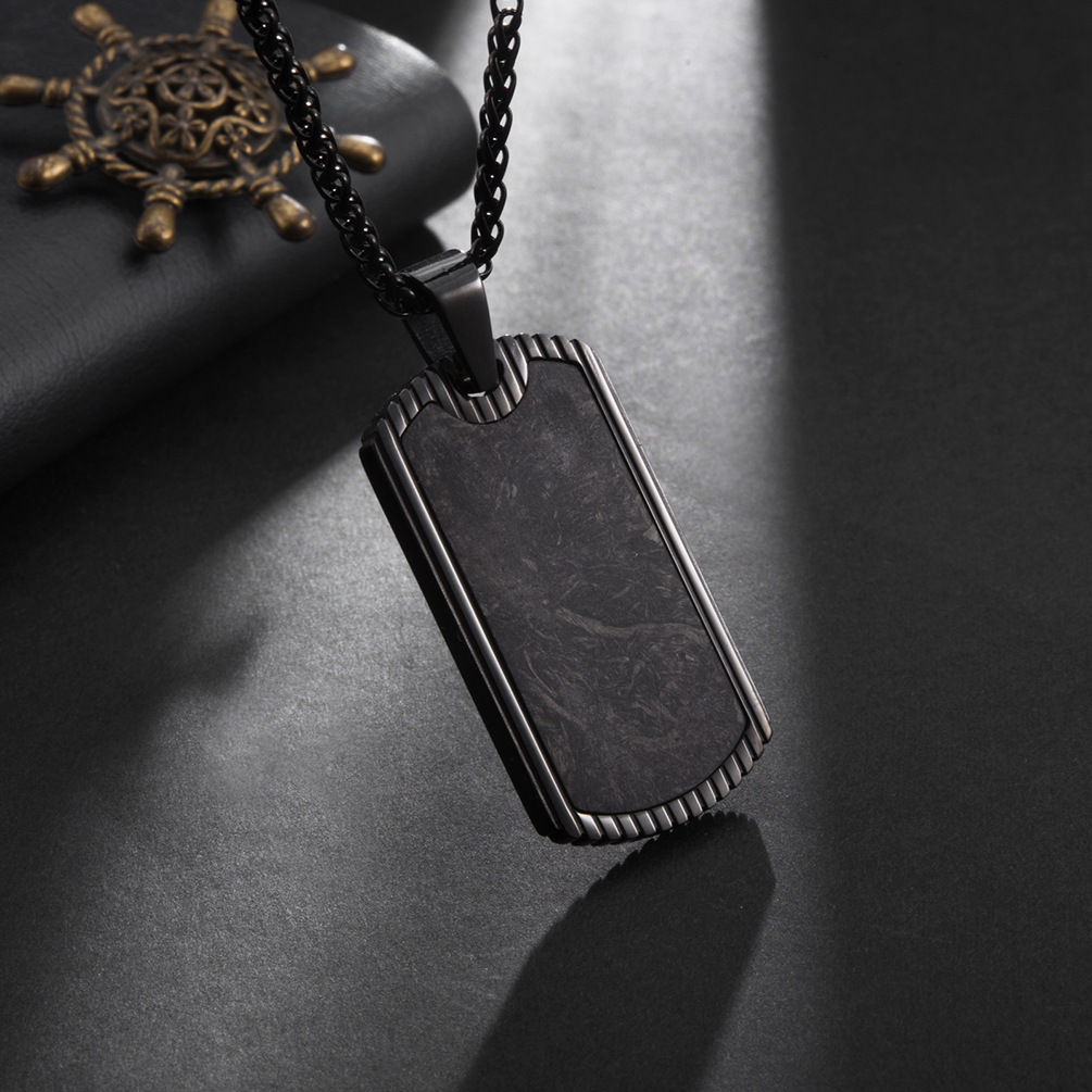 탄소 섬유 펜던트 스테인레스 스틸 군사 브랜드 펜던트  - Men Accessories List 리뷰 및 가격
